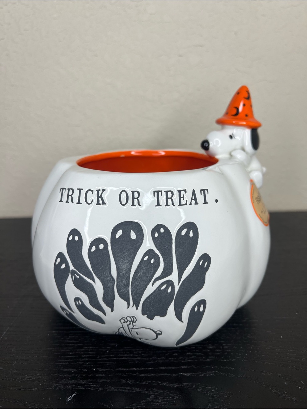 NEW Rae Dunn x Peanuts Halloween ‘Trick or Treat’ Cauldron Pumpkin Bowl